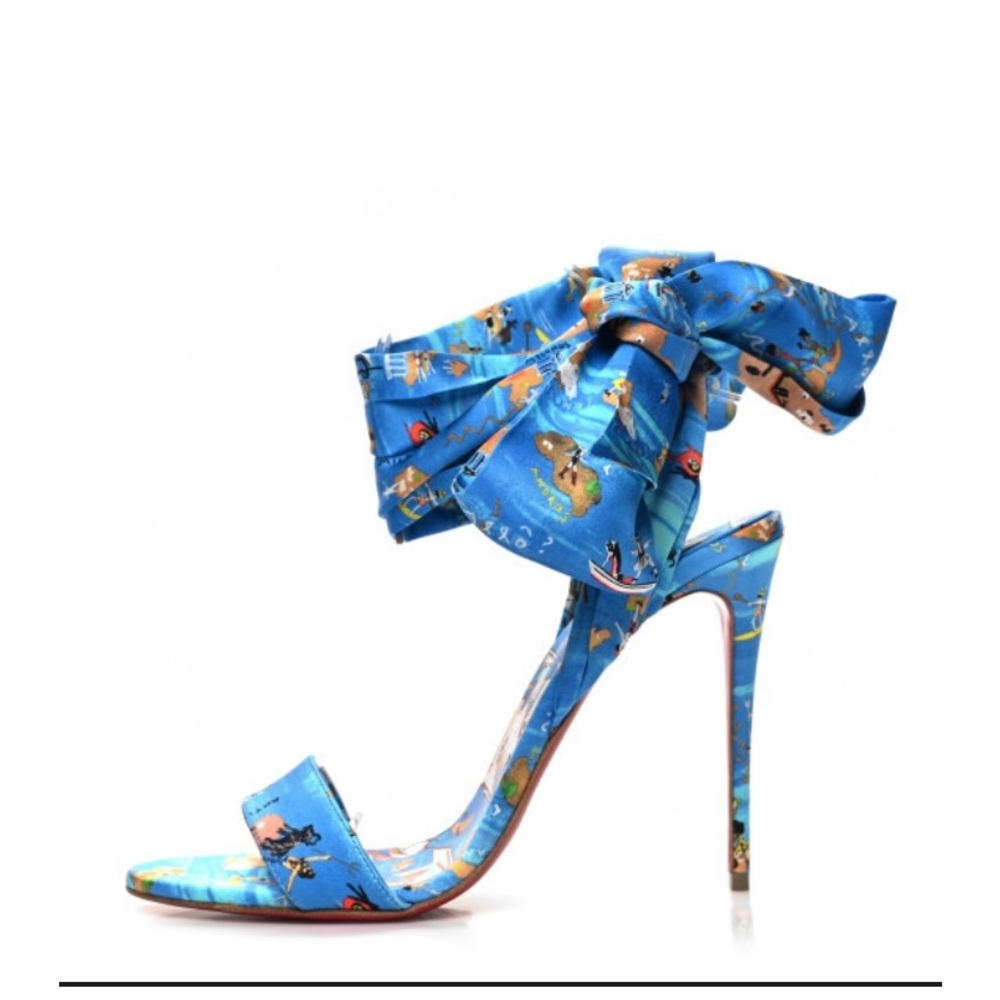 My poor knees can’t handle the heel on these beauties